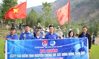 Hơn 2.700 đoàn viên, thanh niên đồng loạt ra quân xây dựng nông thôn mới