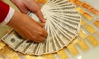 Đồng USD gây sức ép lên giá vàng
