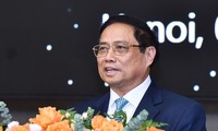 Thủ tướng cam kết &apos;đầu tư vào Việt Nam sẽ thành công&apos;