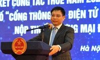 Tinh giản bộ máy ngành thuế: &apos;Dứt khoát không làm kiểu đối phó&apos;