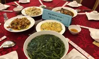 Thực hư &apos;bữa ăn đạm bạc&apos; của VĐV dự Giải bơi, lặn vô địch quốc gia tại Đà Nẵng?
