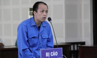 Giết bạn gái vì chưa đồng ý chia tay đã dẫn người yêu mới về phòng