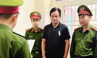 Cặp vợ chồng lừa người thân, bạn bè góp vốn mua đất
