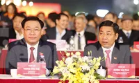 Chủ tịch Quốc hội Vương Đình Huệ dự Lễ công bố thành lập thị xã Việt Yên. Ảnh: Nguyễn Thắng.