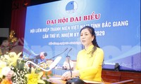 Bà Lê Thị Thu Hồng – Phó Bí thư Thường trực Tỉnh ủy, Chủ tịch HĐND tỉnh Bắc Giang phát biểu tại đại hội. Ảnh: Nguyễn Thắng