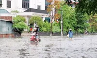 Một số điểm phường Bắc Giang bị ngập sâu khi trời mưa to. Ảnh: Nguyễn Thắng