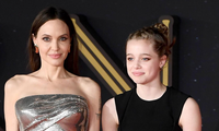 Dậy thì thành công, Shiloh Jolie-Pitt khiến dân tình &quot;ngẩn ngơ&quot; bởi vẻ cuốn hút ở tuổi 15