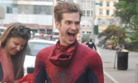 &quot;Người Nhện&quot; Andrew Garfield và 7749 chuyện tếu táo ở hậu trường &quot;Spider-Man: No Way Home&quot;