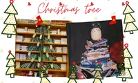 Cây thông Noel phiên bản &quot;mọt sách&quot;: Vừa đẹp vừa tri thức, không bao giờ sợ héo!
