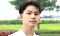 Nam sinh Hà Nội là thủ khoa &quot;kép&quot; chuyên Tin của 2 trường