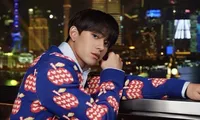 Lucas (WayV) bất ngờ xuất hiện trên trang web Gucci, sắp trở lại sau thời tự suy ngẫm?