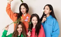 T-ARA sắp trở lại Việt Nam: Eun Jung đích thân xác nhận, &quot;thả thính&quot; bằng ảnh đội nón lá