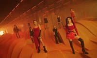 TWICE tung trailer album mới: Cảnh Sana &quot;đánh yêu&quot; Jihyo khiến fan ôm tim vì quá dễ thương