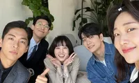 Còn 2 tập là kết thúc, đây là những nút thắt &quot;Nữ Luật Sư Kỳ Lạ Woo Young Woo&quot; cần tháo gỡ