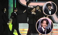 TMA 2022: Jin &quot;bất lực&quot; khi được BTS tháp tùng lên nhận giải, Jung Kook chờ lâu đến nỗi xoăn cả tóc