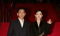 Triệu Lệ Dĩnh bị đồn hẹn hò với đạo diễn có tiếng, fan: &quot;Chị hạnh phúc là được&quot;