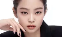 Giờ thì Jennie cũng bị &quot;đối xử bất công&quot;: Do YG Ent làm việc quá tệ hay có ý gì khác?