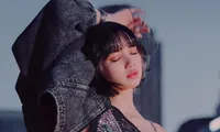 Một set đồ của Lisa trong MV “Lovesick Girls” bị thay đổi vào phút cuối vì lý do khó tin
