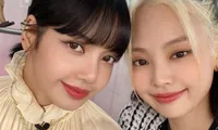 Vì sao Lisa lại khẳng định Jennie có công lớn với cuốn sách ảnh &quot;0327&quot; vừa phát hành?