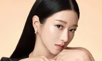 Thêm một hành động kỳ lạ của &quot;điên nữ&quot; Seo Ye Ji khiến netizen phải rùng mình sợ hãi