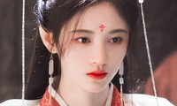 Cúc Tịnh Y có &quot;siêu năng lực&quot; gì mà khiến C-net phải cầu mong cô thử làm điều này một lần?