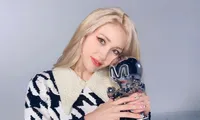 Jeon Somi lại hành động khác người khi dám công khai làm một điều mà các idol muốn giấu kỹ