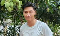 Hương Vị Tình Thân: Vì sao Mạnh Trường vắng mặt trong buổi cả đoàn phim xem tập cuối cùng?