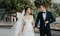 Hoàng Oanh có biểu hiện thế nào khi lần đầu lộ diện sau thông báo ly hôn chồng Tây?