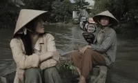 Chuyện về bộ phim kỳ lạ từng từ chối diễn viên nữ chính vì quá xinh đẹp