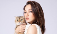 Không chỉ đăng lại nhiều ảnh cũ, Bảo Anh còn có hành động lạ trong một tháng qua