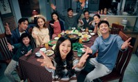 Hình ảnh hài hước của dàn diễn viên &quot;Gia Đình Mình Vui Bất Thình Lình&quot;