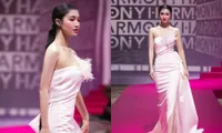 Lần đầu diễn vedette, Á hậu Phương Nhi gặp ngay sự cố giống đàn chị Thùy Tiên