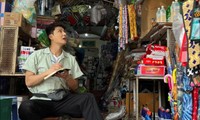 Thanh Sơn hé lộ kết phim &quot;Gia Đình Mình Vui Bất Thình Lình&quot; chỉ qua một bức ảnh?