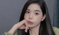 Nhìn lại ồn ào của Hằng Du Mục: Tỏa sáng nhờ tình yêu, rắc rối cũng vì tình cảm