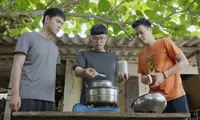 &quot;Trạm Cứu Hộ Trái Tim&quot; mệt mỏi bao nhiêu, phim nối sóng vui tươi bấy nhiêu