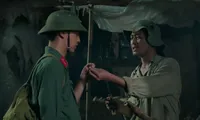 Doãn Quốc Đam gây sốc vì một hành động trong phim “Không Thời Gian”
