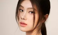 Bên cạnh giọng hát ngọt ngào, cô gái này còn là “mỹ nhân mặt mộc” ở Hoa hậu Việt Nam 2024