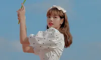 Lisa chính thức nói về kế hoạch debut solo, sản phẩm ra mắt sẽ “Lisa” nhất có thể