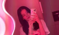 Chưa hết sốc vì giường của Jennie, dân tình lại muốn ngất khi bóc giá gương của Jisoo