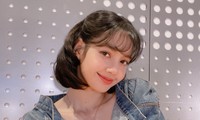 Chỉ cần đổi kiểu tóc, Lisa đã hóa thành “Bạch Tuyết phiên bản đời thực” xinh ngất ngây