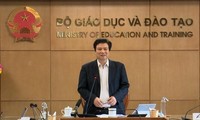 Ông Nguyễn Hữu Độ được kéo dài thời gian giữ chức Thứ trưởng Bộ GD&amp;ĐT