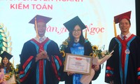 Trường Đại học Kinh tế Quốc dân công bố điểm chuẩn cao nhất 28,88 điểm