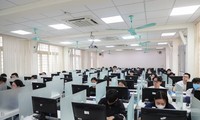 Đăng kí thi đánh giá năng lực Đại học Quốc gia Hà Nội: Đạt gần 100% sau 3 tiếng mở cổng đăng ký