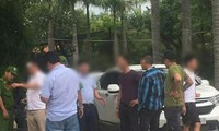 Đình chỉ công tác 2 sĩ quan cảnh sát trong vụ giang hồ chặn xe chở công an 
