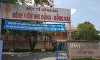 17 người bị ngộ độc thực phẩm sau khi ăn hải sản ở quán nướng 
