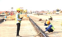 &apos;Không chấp nhận sân bay Long Thành phát triển nhưng thanh niên địa phương thất nghiệp&apos;