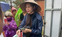Thủy Tiên và ê-kíp bị &quot;tố&quot; không chịu trả lại 30 triệu tiền từ thiện chuyển khoản nhầm
