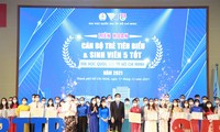 Tuyên dương 79 cán bộ trẻ tiêu biểu, 299 sinh viên 5 tốt 