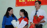 Nữ sinh 10x học giỏi, được kết nạp Đảng khi học lớp 12