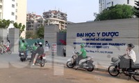 Trường ĐH Y dược TPHCM vừa mới bổ nhiệm thêm hai phó hiệu trưởng những vẫn chưa có hiệu trưởng